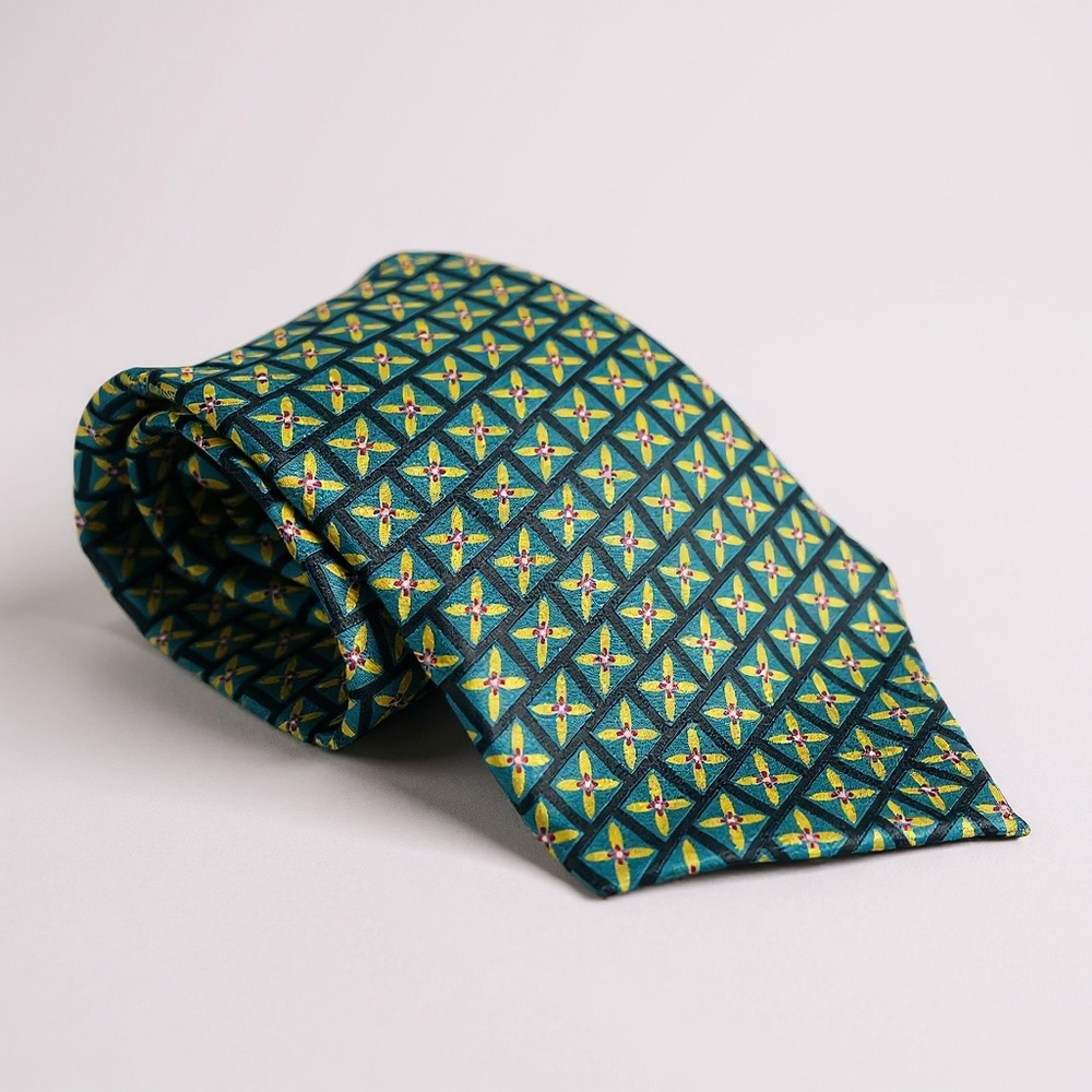Perry Ellis Portfolio 100% Silk Floral Print Blue & Yellow Tie
